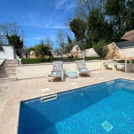 Emma Villa Kaštelir